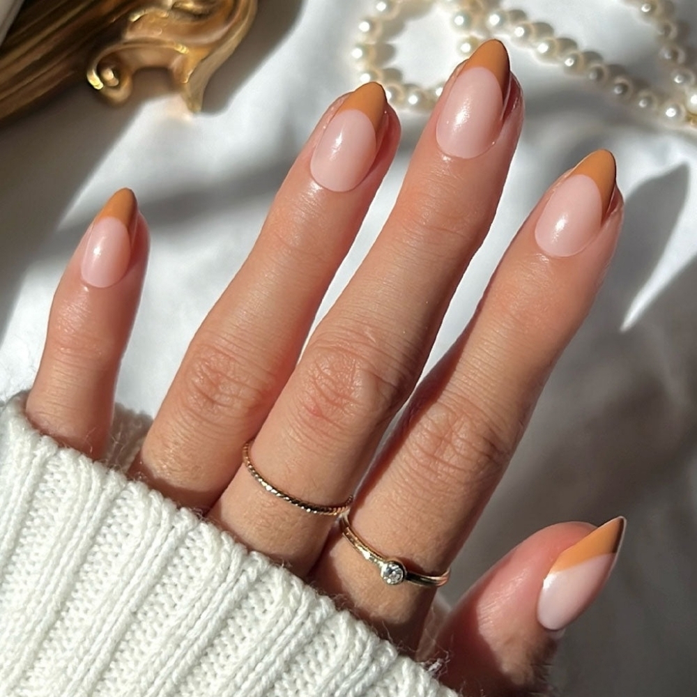 🔴 Glamnetic Café Crème Short Almond Press-On Nails